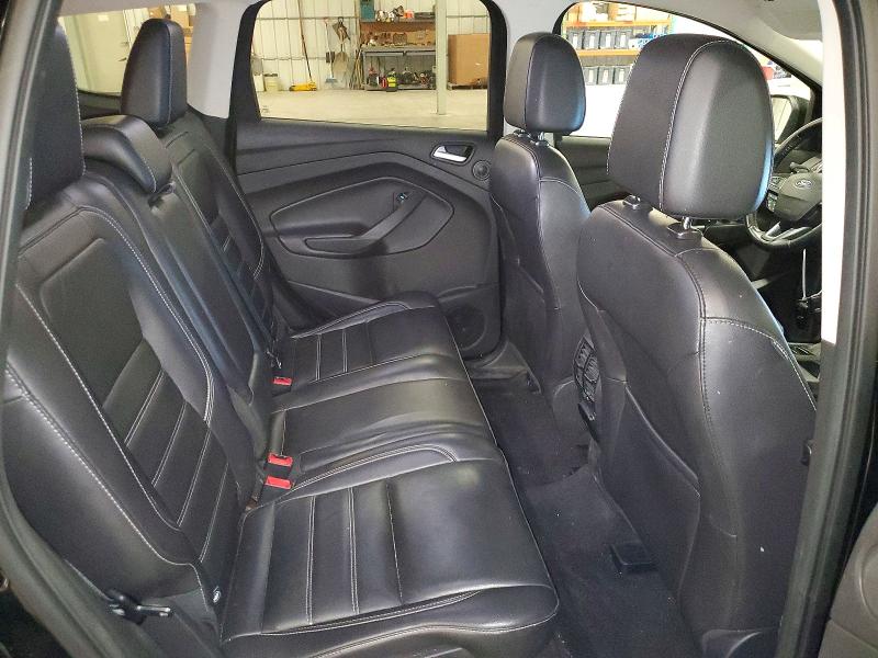 Продажа на аукционе авто 2017 Ford Escape, vin: 1FMCU9JD9HUE00131, номер лота: 56115556
