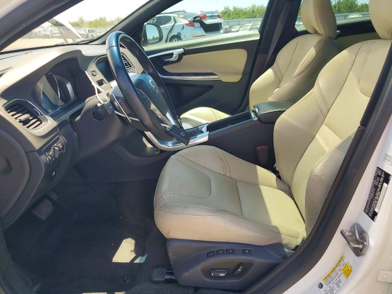 2016 Volvo S60 მანქანა იყიდება აუქციონზე, vin: YV126MFK5G2392490, აუქციონის ნომერი: 57732476