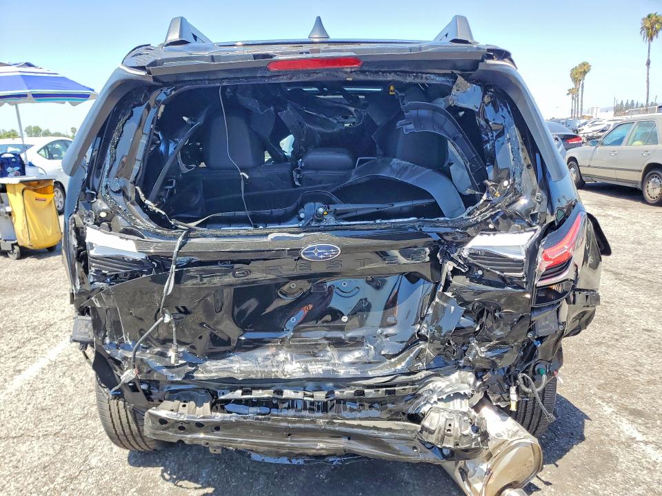 56147626 :رقم المزاد ، JF2SLDRCXSH553877 vin ، 2025 Subaru Forester مزاد بيع