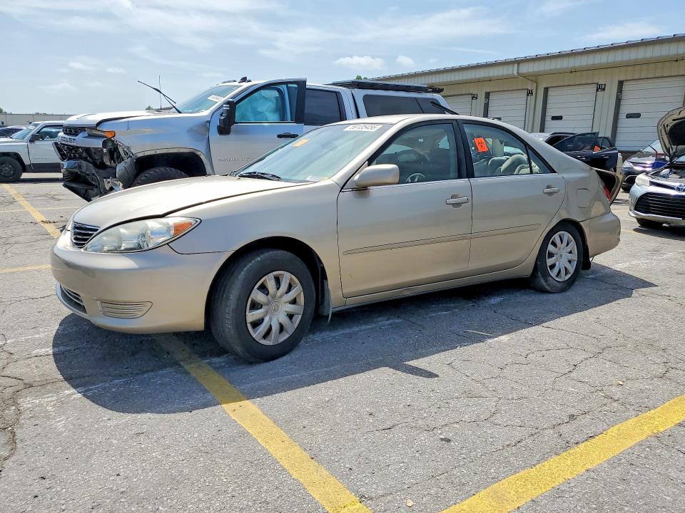 59135456 :رقم المزاد ، 4T1BE32K25U567509 vin ، 2005 Toyota Camry مزاد بيع