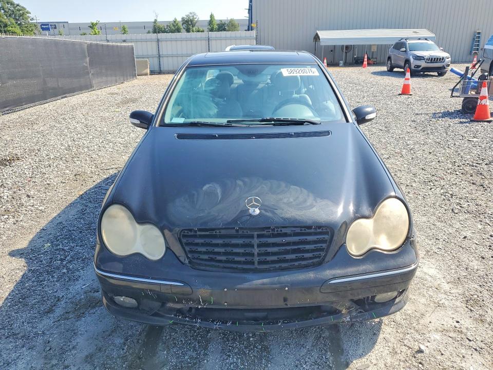 58928076 :رقم المزاد ، WDBRF52H56F742145 vin ، 2006 Mercedes-benz C مزاد بيع