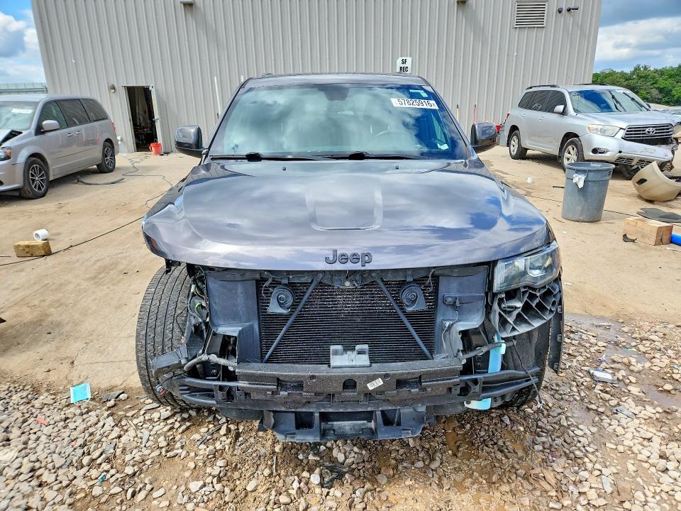 Продаж на аукціоні авто 2018 Jeep Grand Cherokee, vin: 1C4RJFAG8JC502029, номер лоту: 57825916