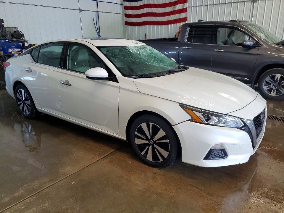 Продаж на аукціоні авто 2022 Nissan Altima, vin: 1N4BL4DV5NN328463, номер лоту: 56604246