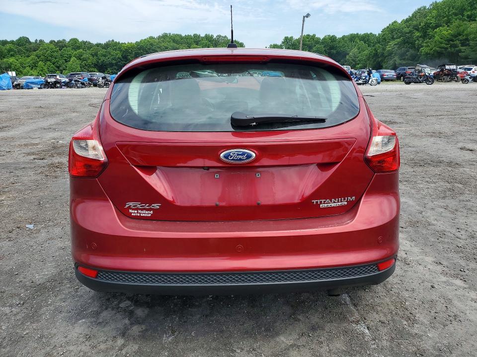 57619966 :رقم المزاد ، 1FADP3N23DL379577 vin ، 2013 Ford Focus مزاد بيع