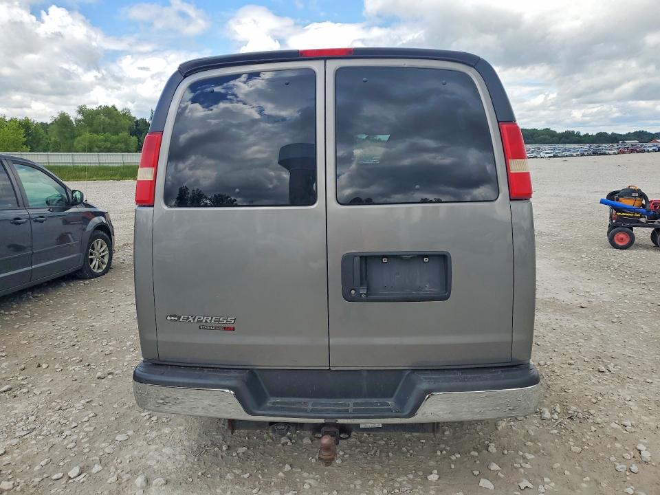 2013 Chevrolet Express G1500 მანქანა იყიდება აუქციონზე, vin: 1GNSHCF42D1131449, აუქციონის ნომერი: 57554126