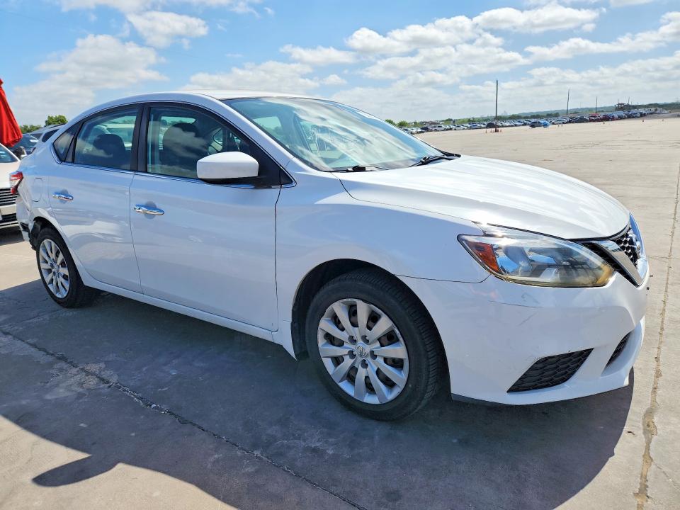 56308006 :رقم المزاد ، 3N1AB7AP1HY373653 vin ، 2017 Nissan Sentra مزاد بيع