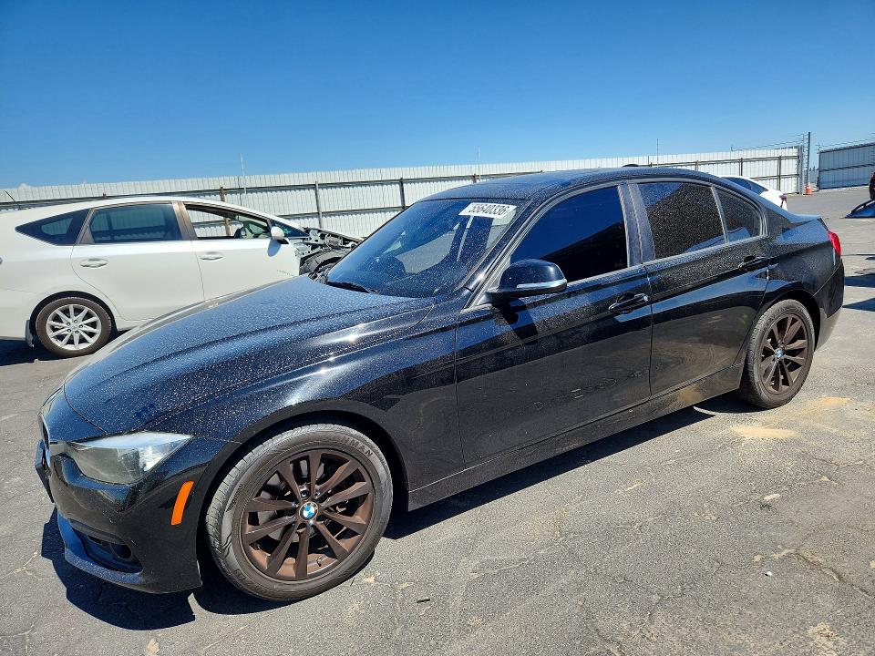 2017 Bmw 320 მანქანა იყიდება აუქციონზე, vin: WBA8E1G3XHNU16417, აუქციონის ნომერი: 55640336