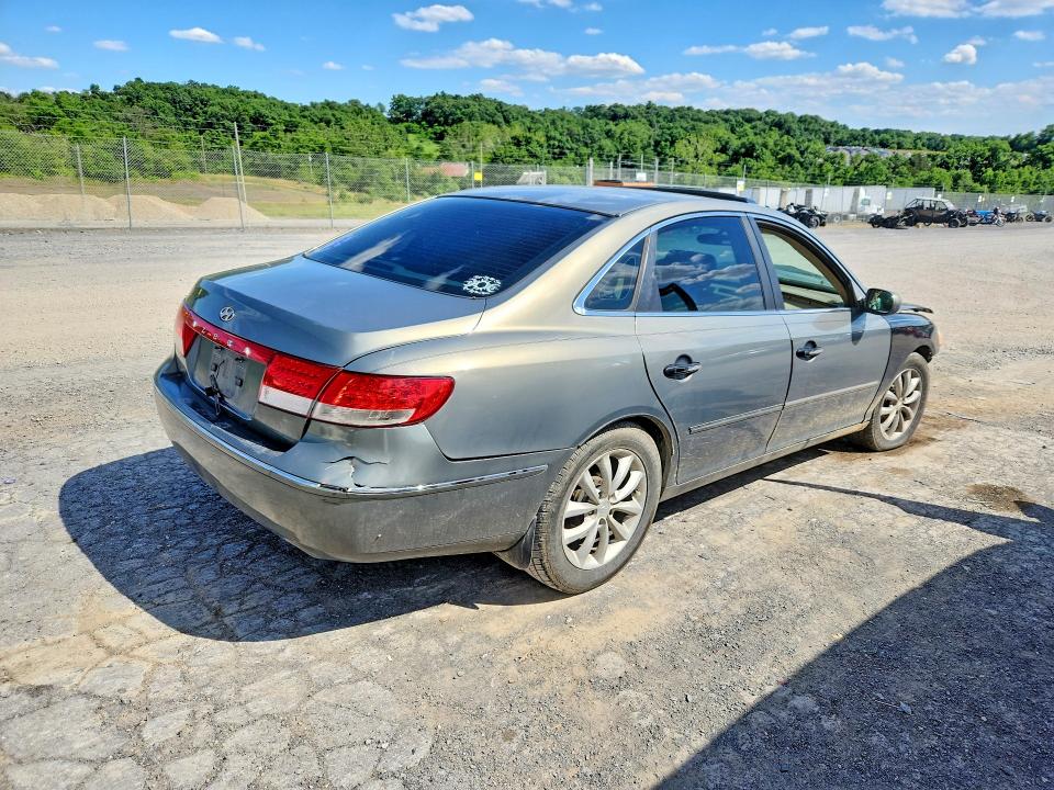 2006 Hyundai Azera მანქანა იყიდება აუქციონზე, vin: KMHFC46F86A046355, აუქციონის ნომერი: 57295806