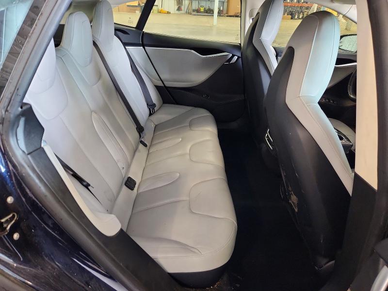 Продаж на аукціоні авто 2015 Tesla Model S, vin: 5YJSA1H29FFP74792, номер лоту: 58639766