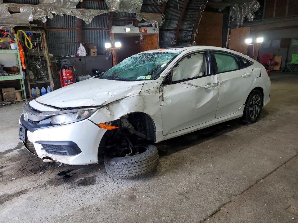 56755286 :رقم المزاد ، 19XFC2F71GE209153 vin ، 2016 Honda Civic مزاد بيع