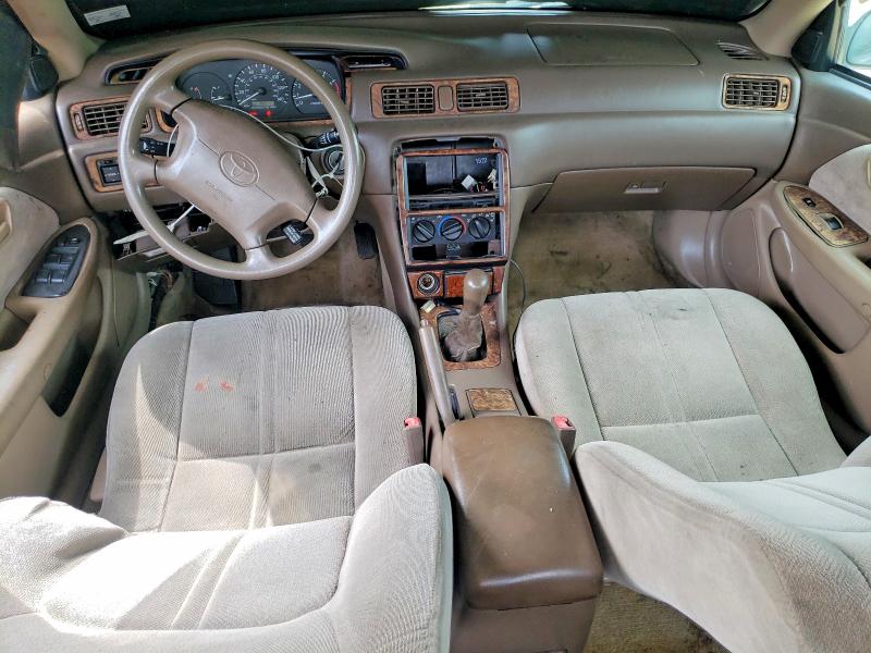 57560176 :رقم المزاد ، 4T1BG22K5XU582044 vin ، 1999 Toyota Camry مزاد بيع