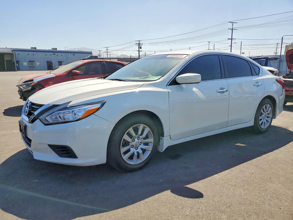 2018 Nissan Altima მანქანა იყიდება აუქციონზე, vin: 1N4AL3AP4JC209269, აუქციონის ნომერი: 56889326