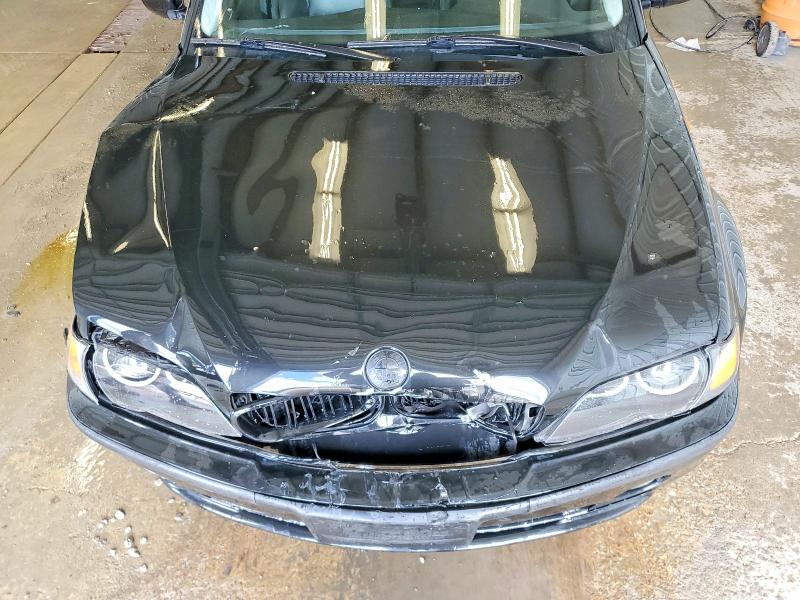 58097806 :رقم المزاد ، WBAEV53424KM33748 vin ، 2004 Bmw 330 مزاد بيع