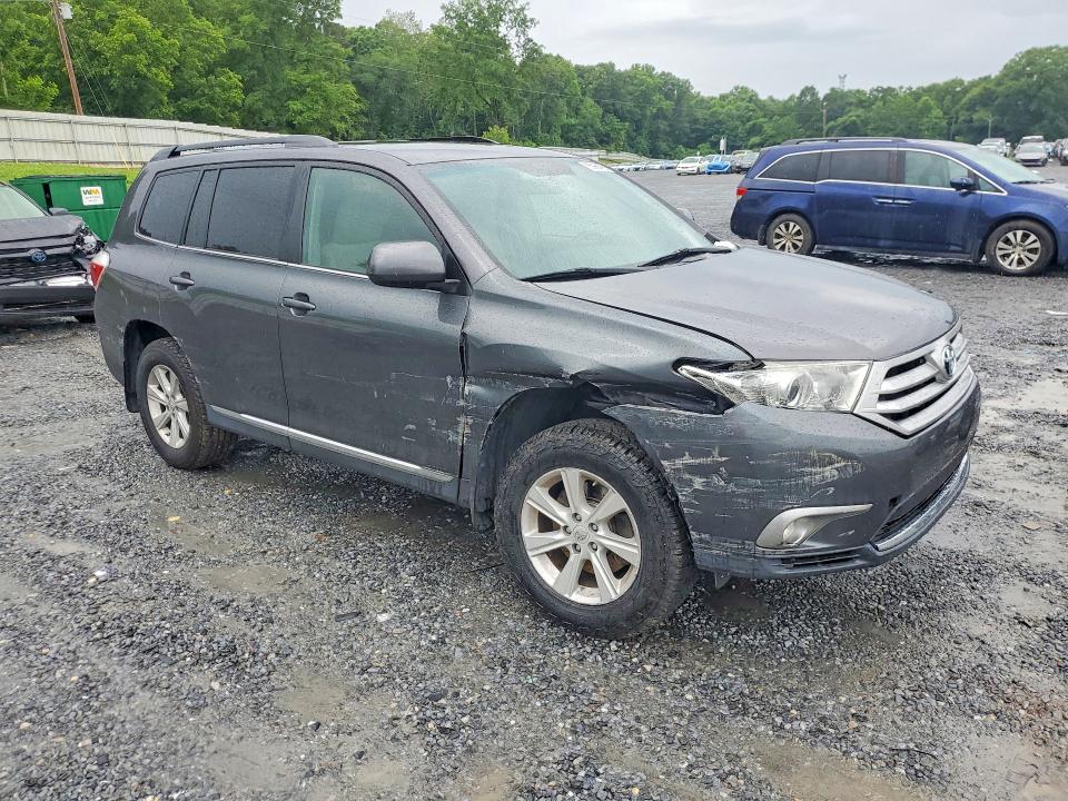 55986476 :رقم المزاد ، 5TDZA3EHXBS010846 vin ، 2011 Toyota Highlander مزاد بيع