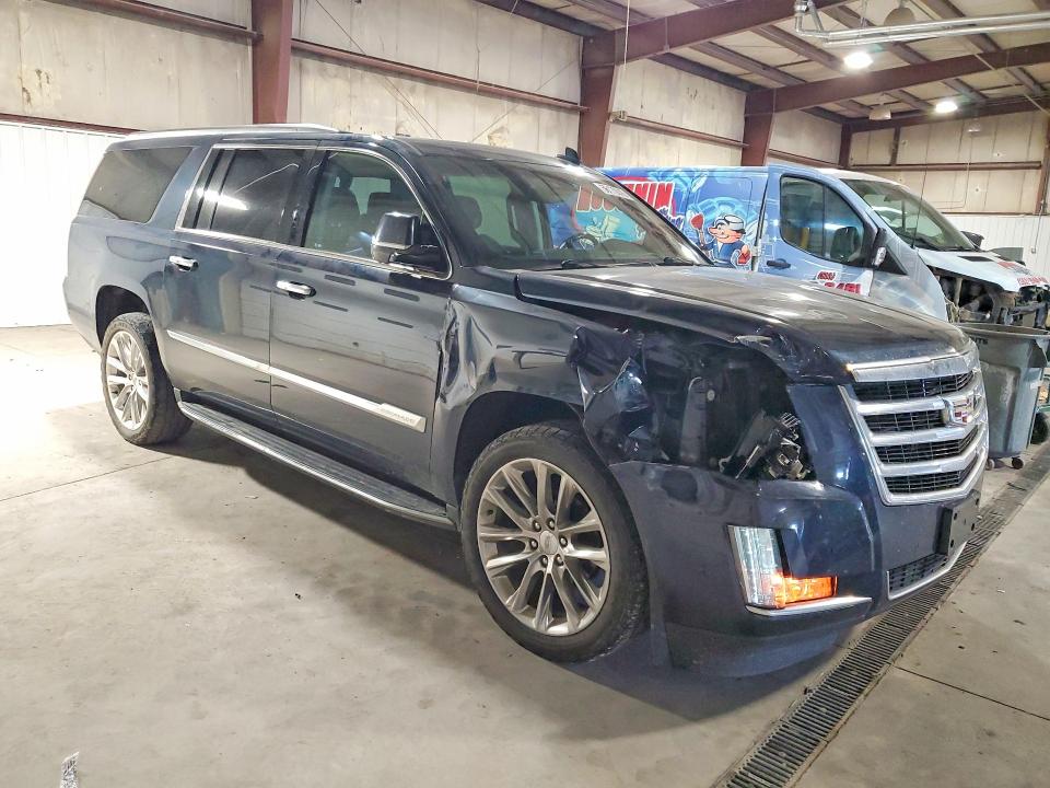 56170016 :رقم المزاد ، 1GYS4HKJ4HR319002 vin ، 2017 Cadillac Escalade مزاد بيع