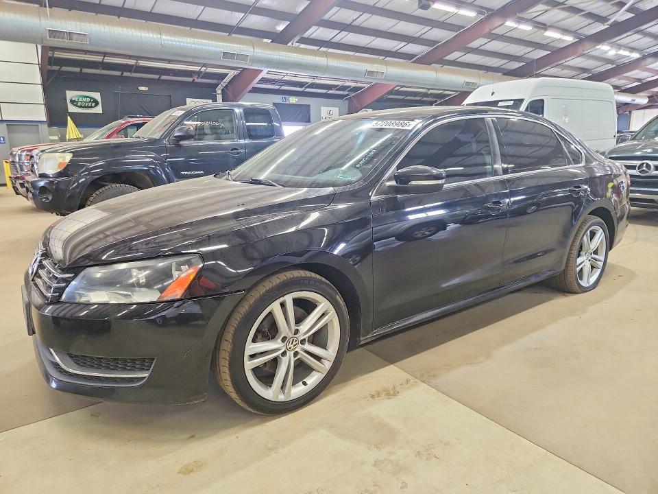 57208986 :رقم المزاد ، 1VWBN7A33EC058490 vin ، 2014 Volkswagen Passat مزاد بيع