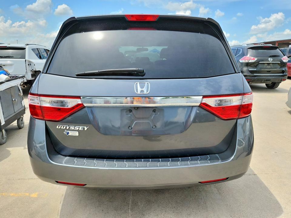 55809596 :رقم المزاد ، 5FNRL5H69DB003961 vin ، 2013 Honda Odyssey مزاد بيع