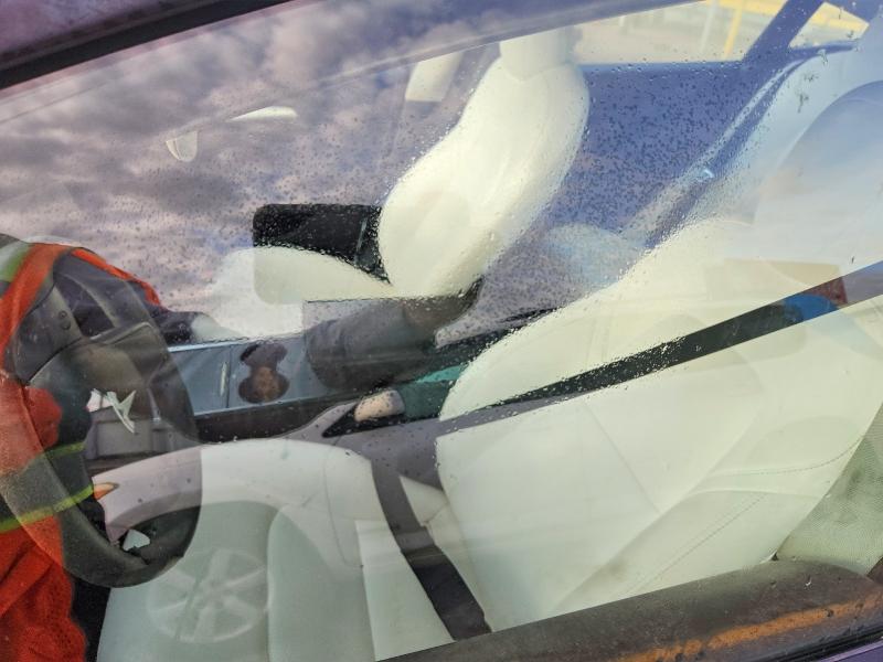 2021 Tesla Model 3 მანქანა იყიდება აუქციონზე, vin: 5YJ3E1EA3MF098714, აუქციონის ნომერი: 57124586
