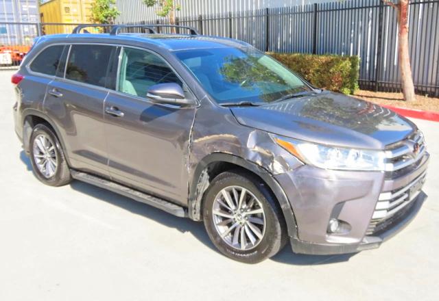 Auction sale of the 2018 Toyota Highlander, vin: 5TDJZRFH7JS847401, lot number: 58125946