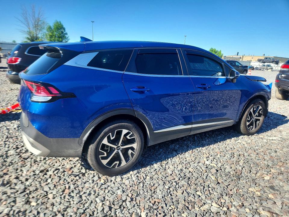 Продажа на аукционе авто 2023 Kia Sportage, vin: 5XYK33AF9PG038237, номер лота: 57139566