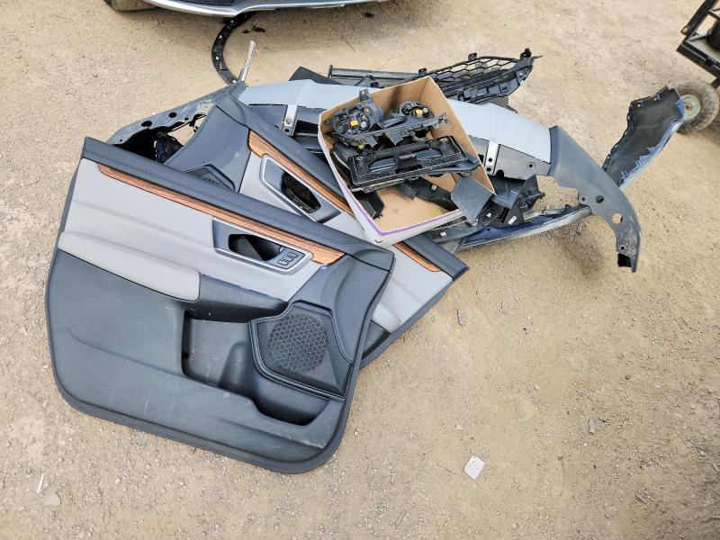 2018 Honda Cr-v მანქანა იყიდება აუქციონზე, vin: 7FARW2H88JE040605, აუქციონის ნომერი: 57744176