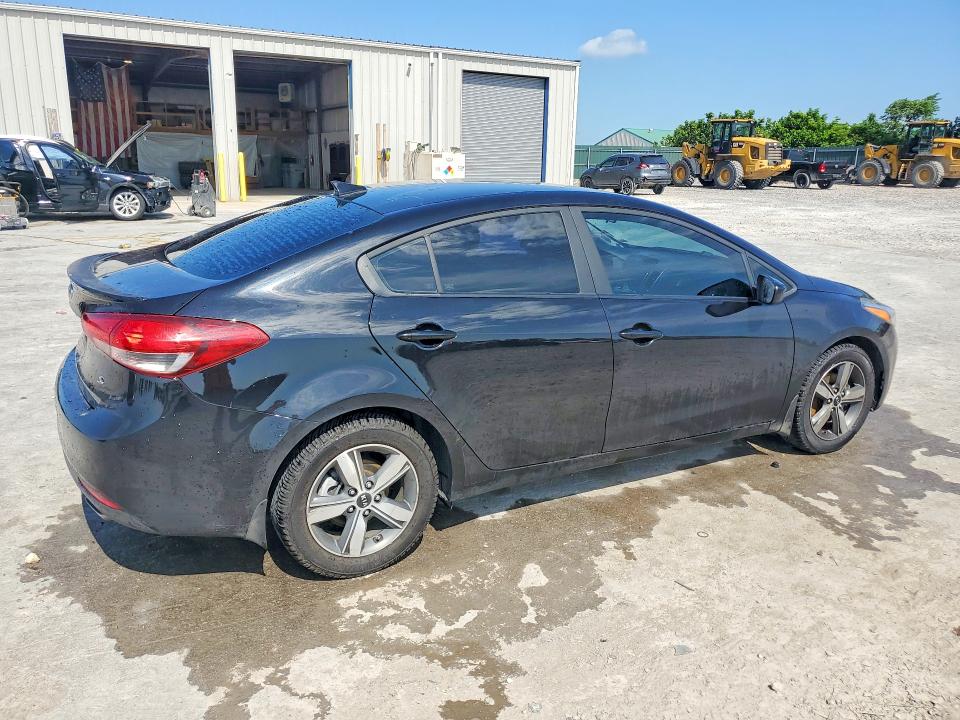Продажа на аукционе авто 2018 Kia Forte, vin: 3KPFL4A76JE239372, номер лота: 56993486