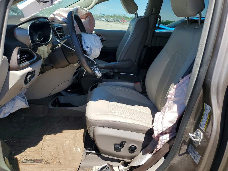 Продажа на аукционе авто 2017 Chrysler Pacifica, vin: 2C4RC1EG5HR695605, номер лота: 55685596