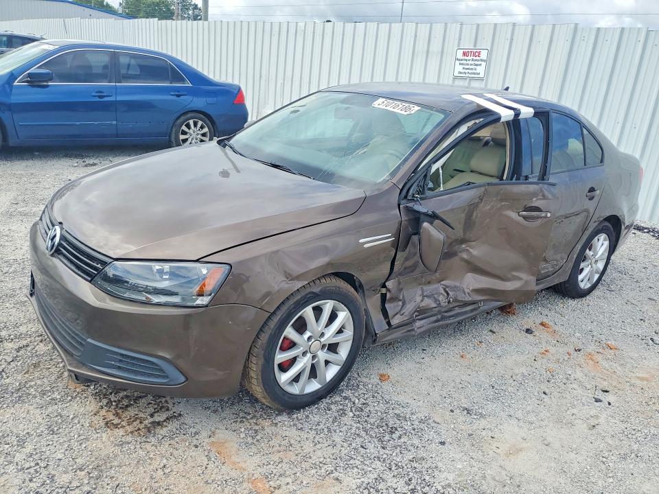 51016186 :رقم المزاد ، 3VWDP7AJ5CM335962 vin ، 2012 Volkswagen Jetta مزاد بيع