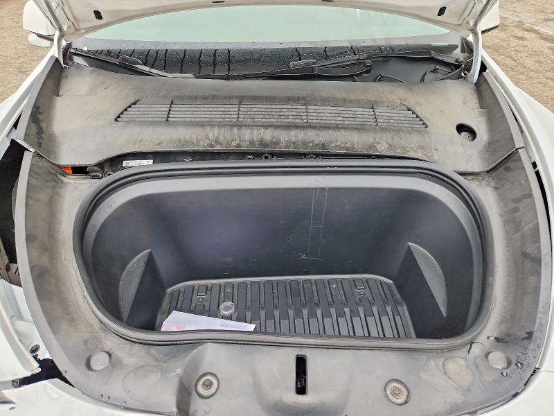 2024 Tesla Model Y მანქანა იყიდება აუქციონზე, vin: 7SAYGDED5RF018531, აუქციონის ნომერი: 57130576
