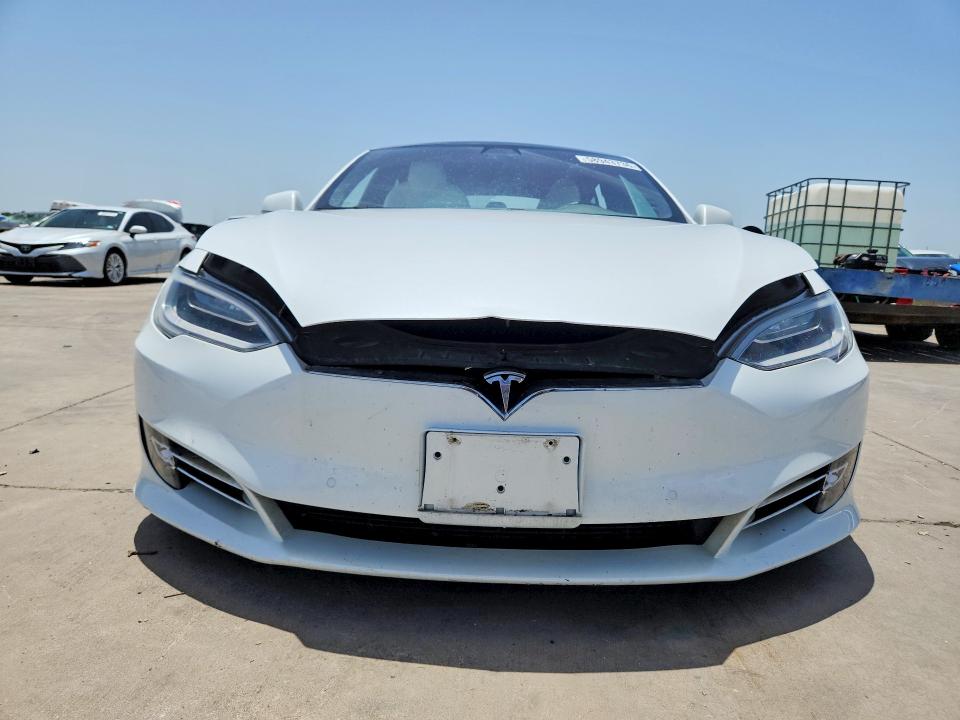 58943736 :رقم المزاد ، 5YJSA1E27LF411326 vin ، 2020 Tesla Model S مزاد بيع