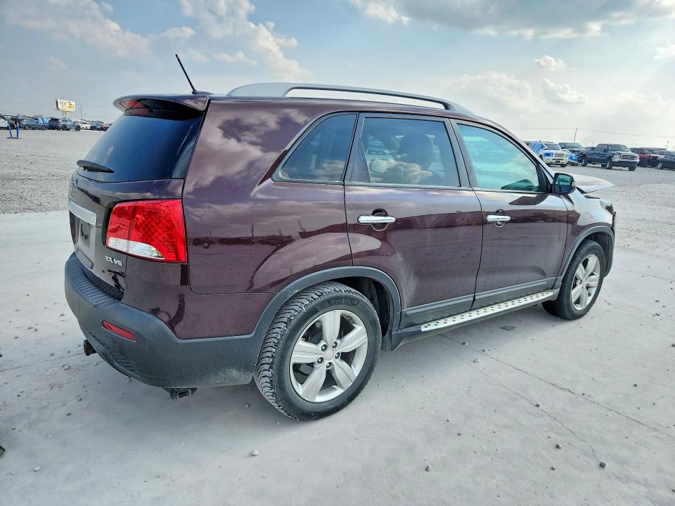 2012 Kia Sorento მანქანა იყიდება აუქციონზე, vin: 5XYKU4A20CG201674, აუქციონის ნომერი: 58321556