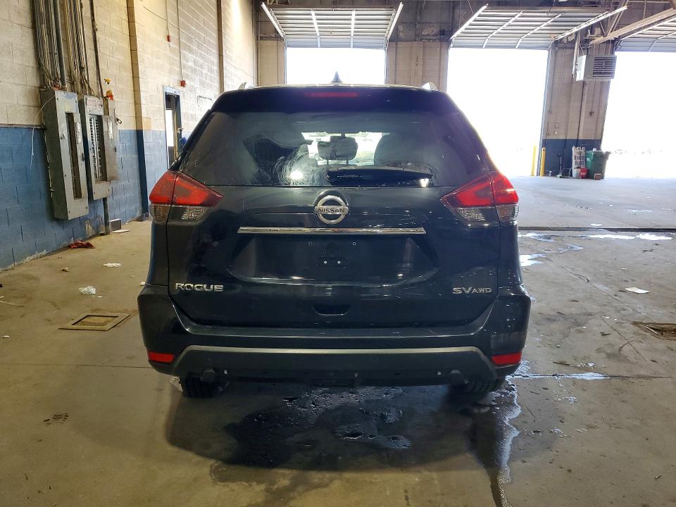 2018 Nissan Rogue მანქანა იყიდება აუქციონზე, vin: KNMAT2MV4JP587275, აუქციონის ნომერი: 55913036
