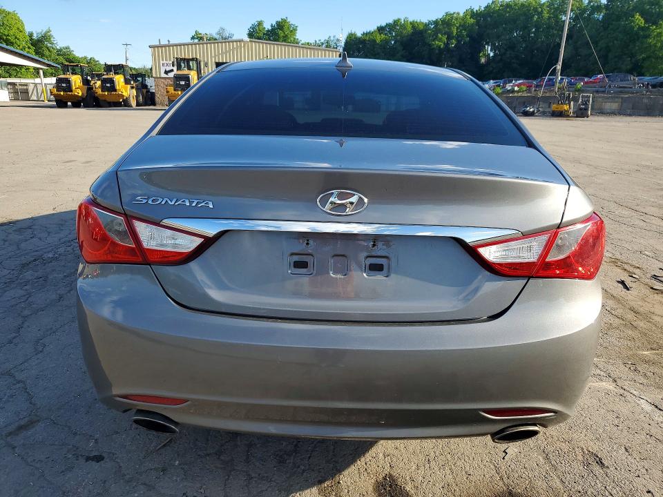 2013 Hyundai Sonata მანქანა იყიდება აუქციონზე, vin: 5NPEC4AC1DH778023, აუქციონის ნომერი: 58773036