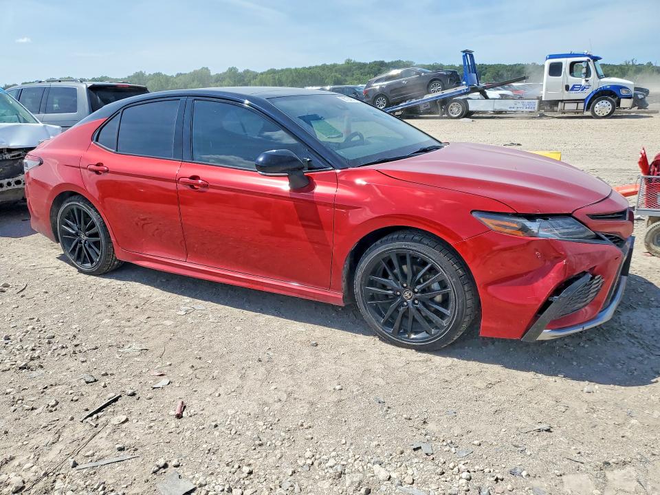 Продаж на аукціоні авто 2022 Toyota Camry, vin: 4T1K61BK8NU070336, номер лоту: 56754876