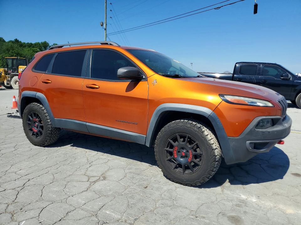 2015 Jeep Cherokee მანქანა იყიდება აუქციონზე, vin: 1C4PJMBS3FW558173, აუქციონის ნომერი: 56159186