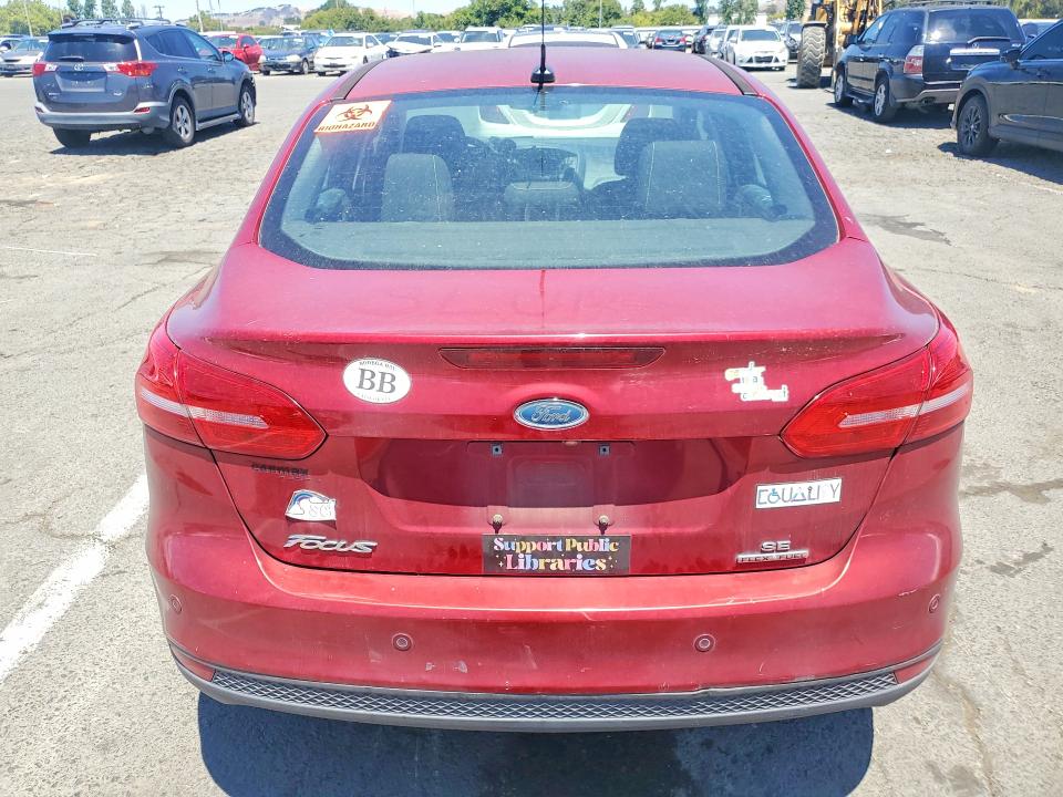 Продажа на аукционе авто 2015 Ford Focus, vin: 1FADP3F22FL281142, номер лота: 57178666
