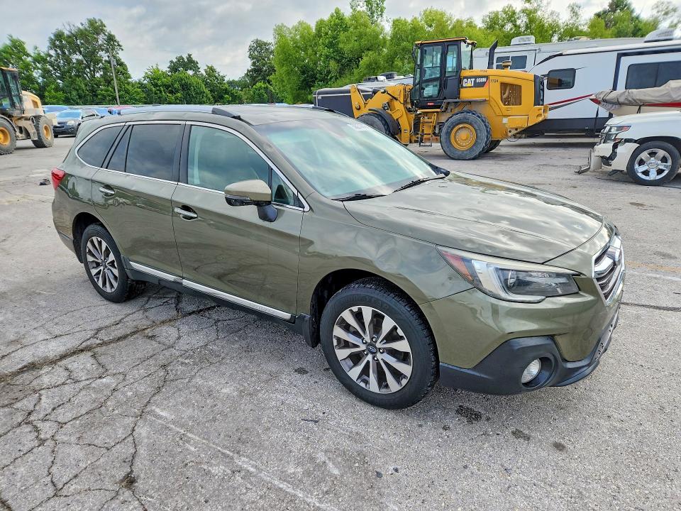 2018 Subaru Outback მანქანა იყიდება აუქციონზე, vin: 4S4BSATC0J3396263, აუქციონის ნომერი: 56274446