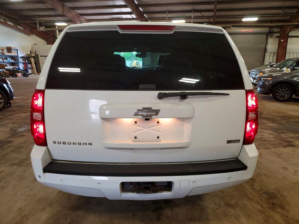 55611106 :رقم المزاد ، 1GNFK16317R270685 vin ، 2007 Chevrolet Suburban مزاد بيع