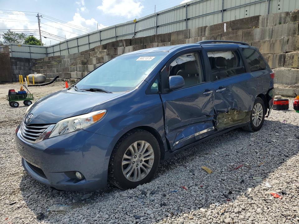 Продаж на аукціоні авто 2015 Toyota Sienna, vin: 5TDYK3DC7FS568254, номер лоту: 56821876
