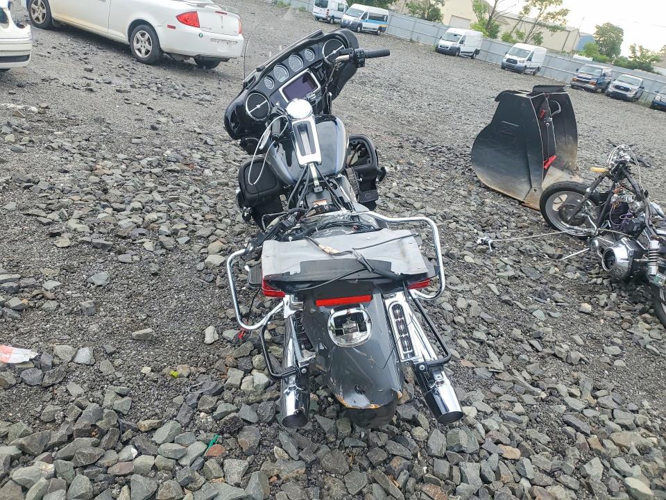 57715866 :رقم المزاد ، 1HD1KEF18MB665975 vin ، 2021 Harley-davidson Flhtk مزاد بيع