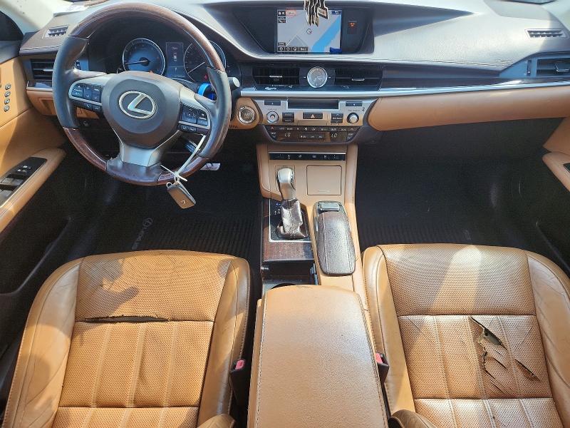 57027406 :رقم المزاد ، 58ABK1GG1GU010457 vin ، 2016 Lexus Es مزاد بيع