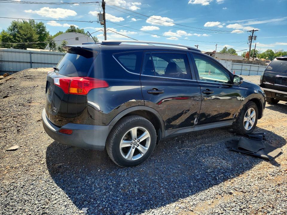Продажа на аукционе авто 2015 Toyota Rav4, vin: 2T3RFREVXFW357494, номер лота: 57706106