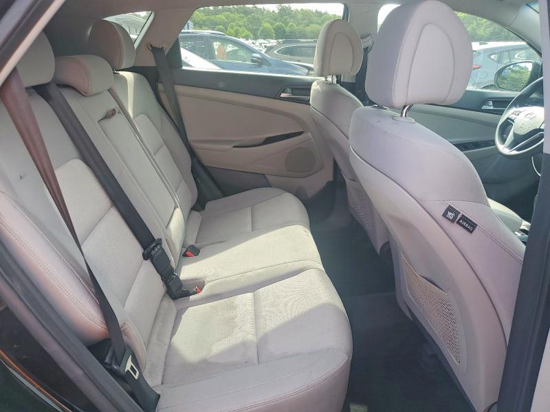 2017 Hyundai Tucson მანქანა იყიდება აუქციონზე, vin: KM8J3CA41HU260356, აუქციონის ნომერი: 57893826