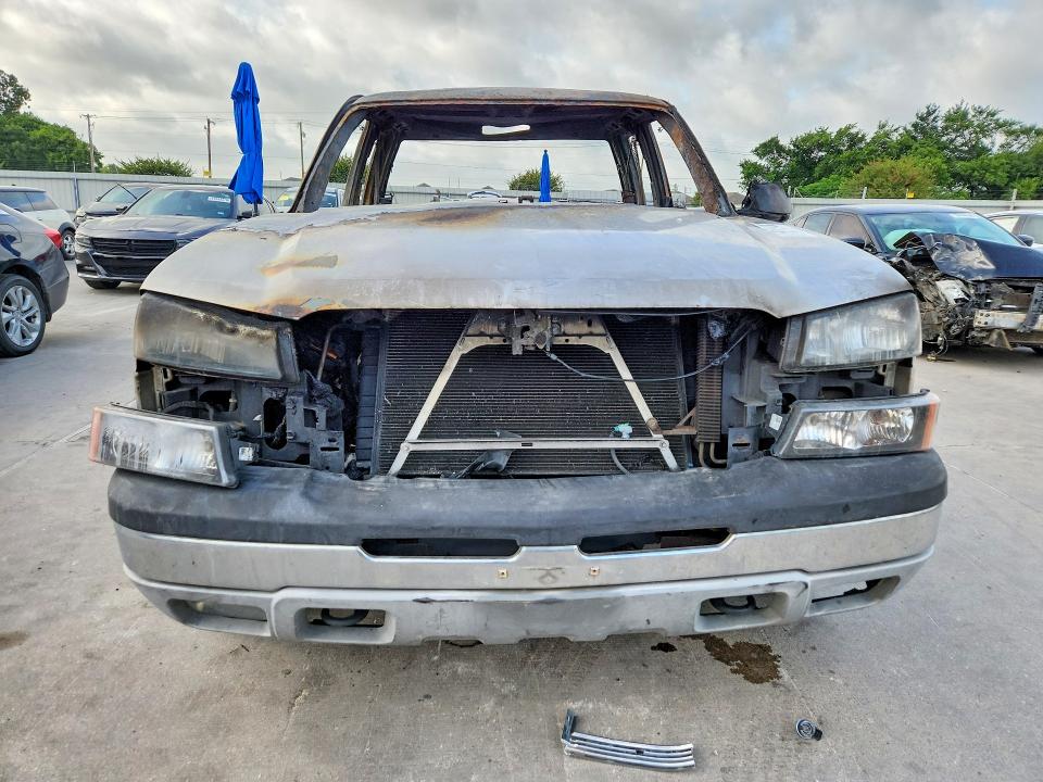 Продажа на аукционе авто 2004 Chevrolet Silverado, vin: 2GCEC19V041163033, номер лота: 59179726