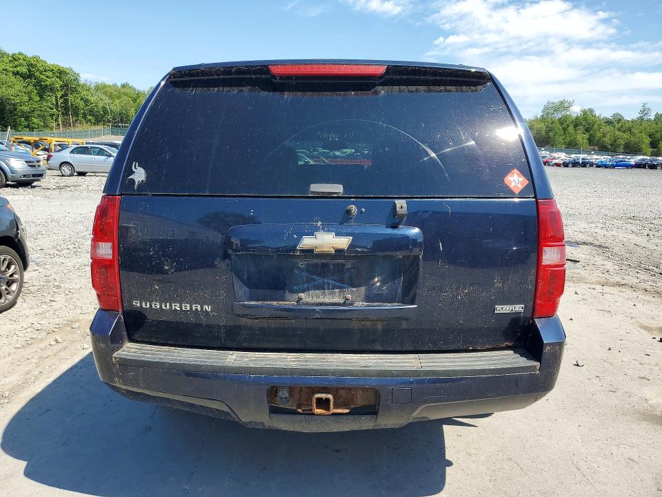 2008 Chevrolet Suburban მანქანა იყიდება აუქციონზე, vin: 3GNFK16348G280144, აუქციონის ნომერი: 56295056