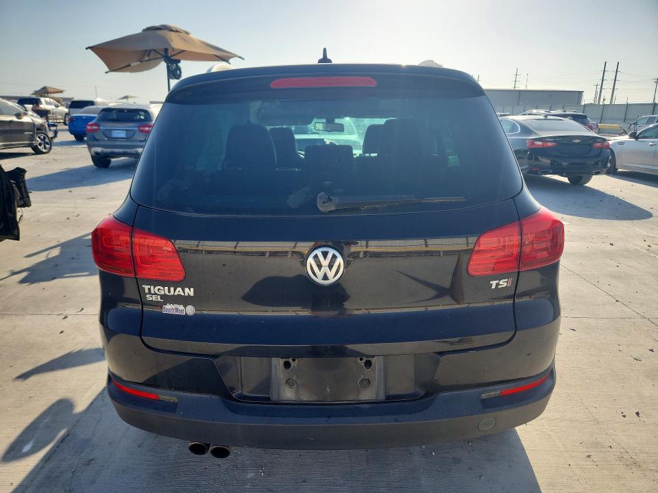 Продажа на аукционе авто 2017 Volkswagen Tiguan, vin: WVGVV7AX7HW512922, номер лота: 58529166