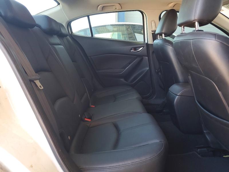 Продаж на аукціоні авто 2018 Mazda 3, vin: 3MZBN1V30JM158479, номер лоту: 58526636