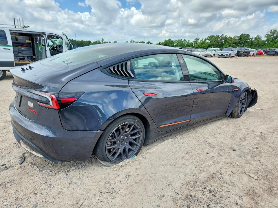 56415166 :رقم المزاد ، 5YJ3E1EA0RF869685 vin ، 2024 Tesla Model 3 مزاد بيع