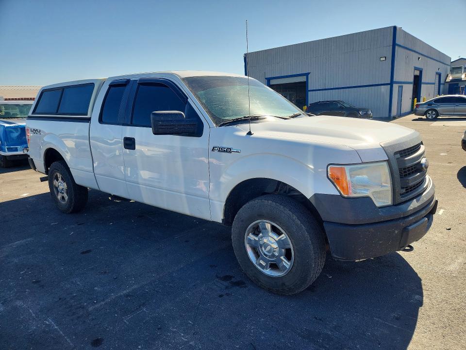 2013 Ford F150 მანქანა იყიდება აუქციონზე, vin: 1FTFX1EF4DKF16140, აუქციონის ნომერი: 57896076