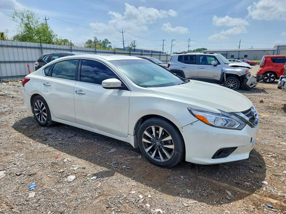 Продаж на аукціоні авто 2017 Nissan Altima, vin: 1N4AL3AP9HC257067, номер лоту: 59075316
